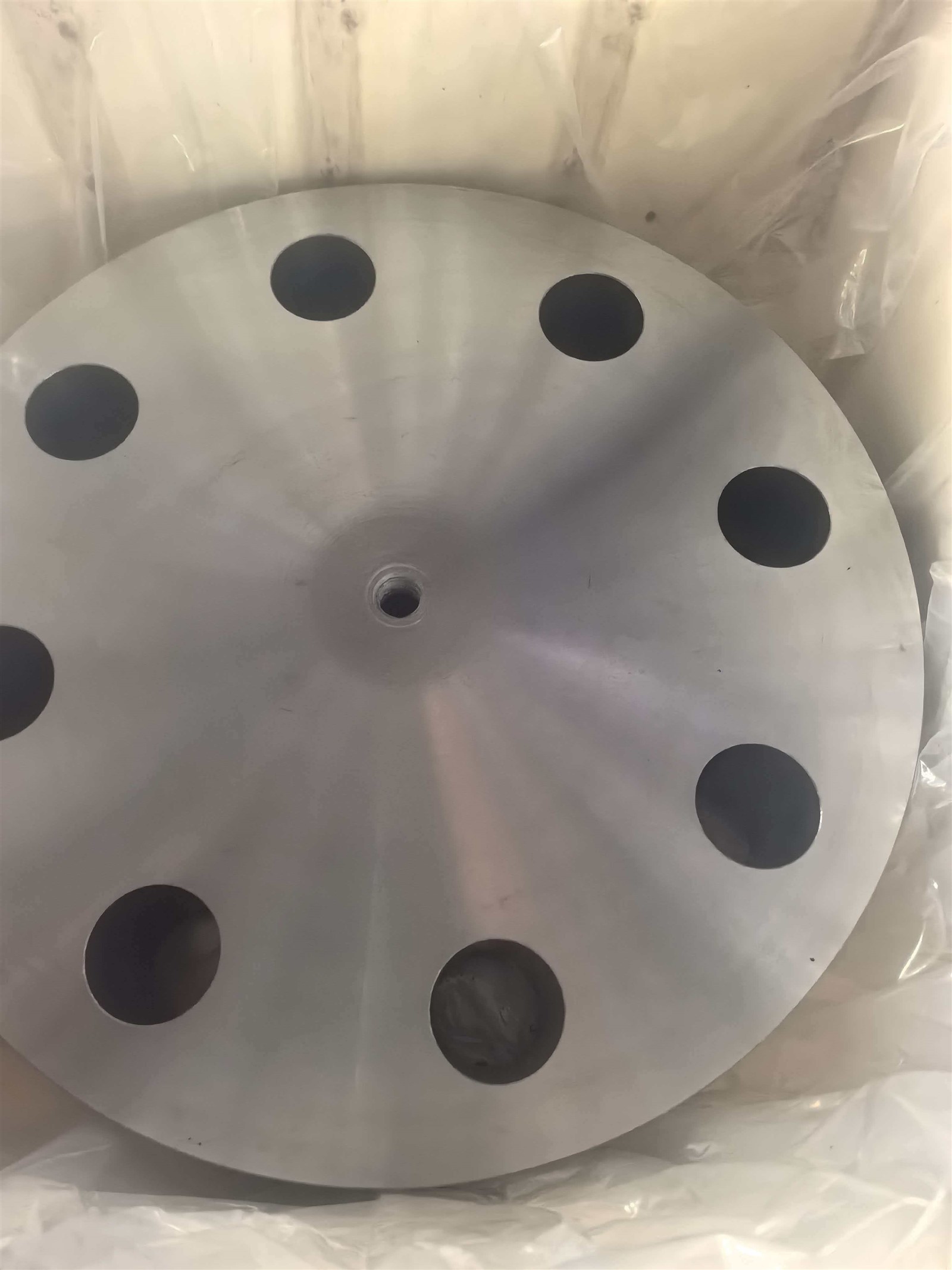 6-inch 2500LB A350 LF2 Series RTJ Reducing High-Pressure Flange (1/2-inch) 6-inch 2500LB A350 LF2 Series RTJ Reducing High-Pressure Flange (1/2-inch)